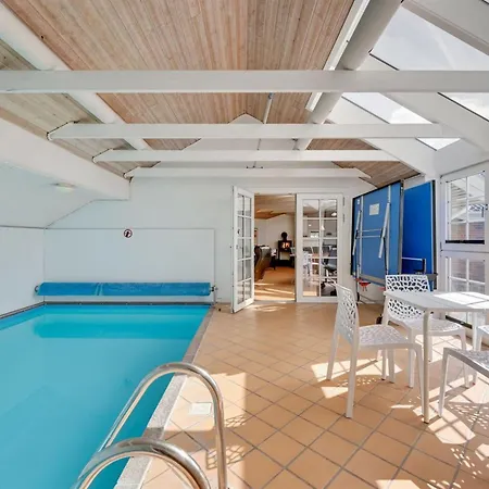 Hinrich - 300m From The Sea By Interhome