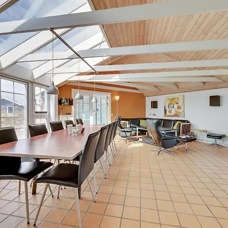 Hinrich - 300m From The Sea By Interhome